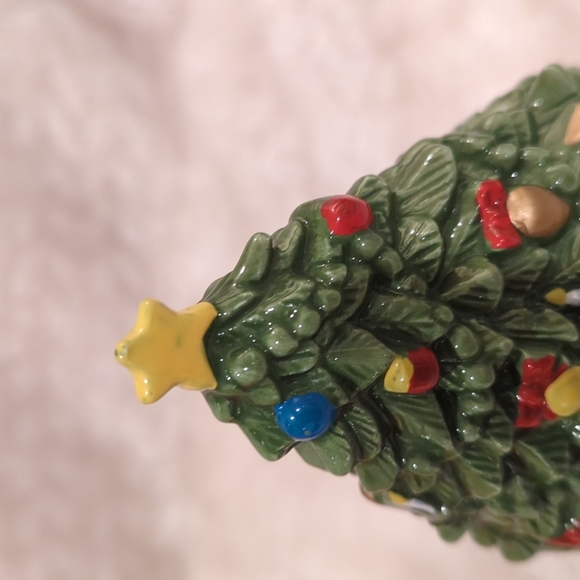 GIBSON GREETINGS | Vintage Otagiri Ceramic Christmas Tree Music Box - Picture 9 of 10